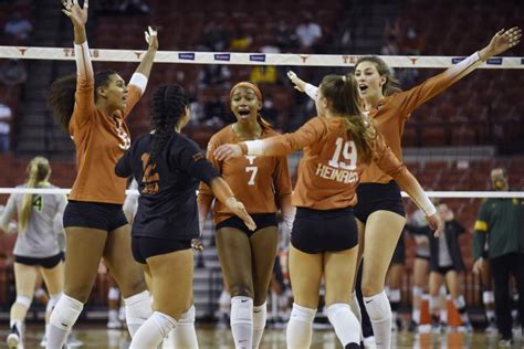 Butler spent her freshman year at the University of North <b>Texas</b>, where she averaged 6. . Texas volleyball transfers